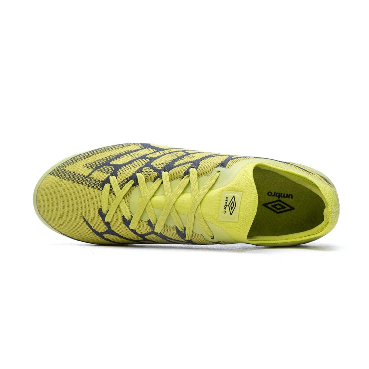 Bota Umbro Velocita Alchemist Pro FG 5 Bota Umbro Velocita Alchemist Pro FG - Imagen 5