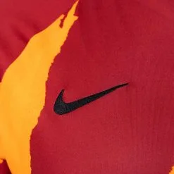 Camiseta Nike Galatasaray SK Pre-Match 2022-2023 7 Camiseta Nike Galatasaray SK Pre-Match 2022-2023 -zapateria de futbol camiseta nike galatasaray sk pre match 2022 2023 pepper red 3