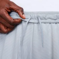 Pantalón Corto Nike Dri-Fit Strike 8 Pantalón Corto Nike Dri-Fit Strike -zapateria de futbol pantalon corto nike dri fit strike wolf grey white black 3