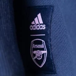 Sudadera Adidas Arsenal FC Fanswear 2022-2023 -zapateria de futbol sudadera adidas arsenal fc fanswear 2022 2023 collegiate navy 2