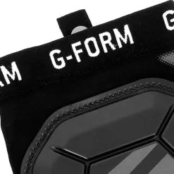 Espinillera G-Form Youth Vento -zapateria de futbol espinillera g form youth vento black 2